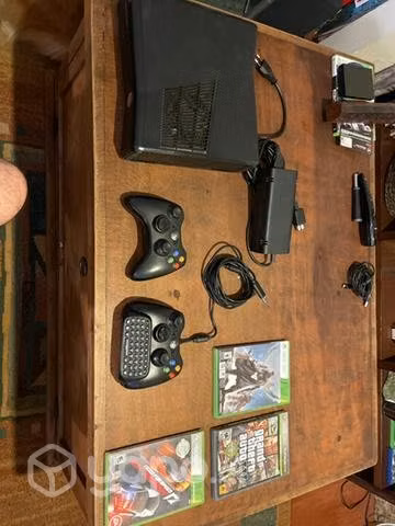 Xbox 360 + 2 controles +3 juegos