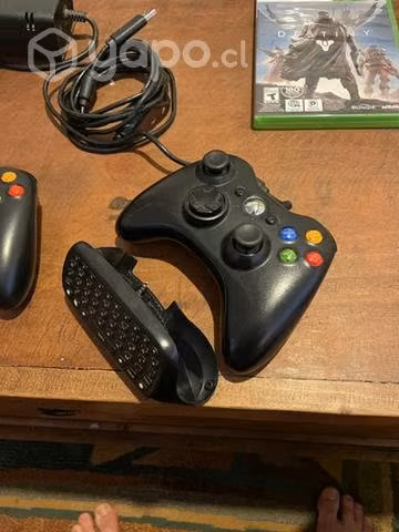 Xbox 360 + 2 controles +3 juegos