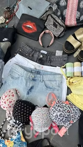 Lote de ropa mujer y accesorios