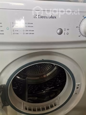 Secadora Electrolux.