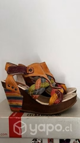 Sandalias Atrai talla 35 - Imagen 2