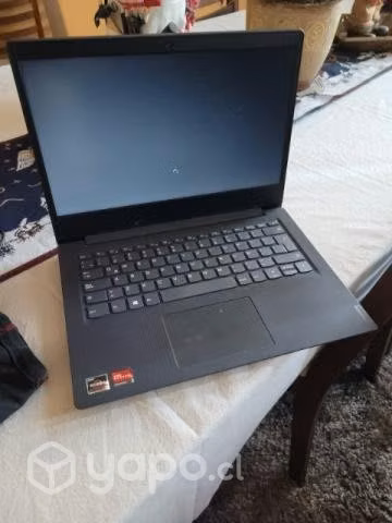 Notebook Lenovo con 2 meses de uso
