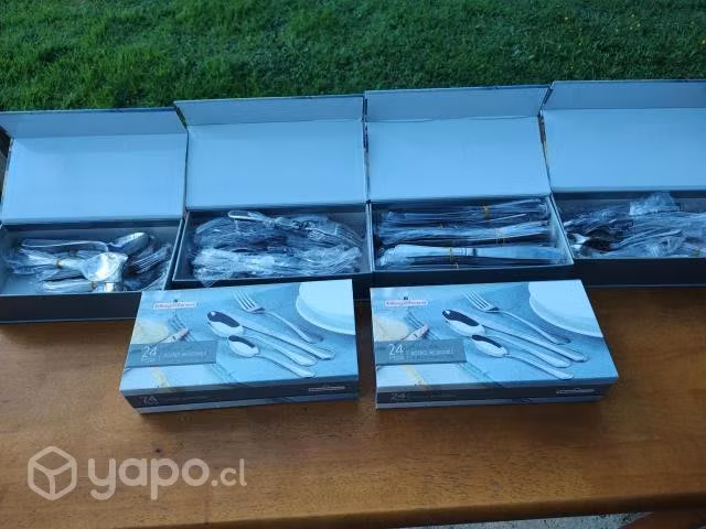 Tenedor, cucharas, cuchillos