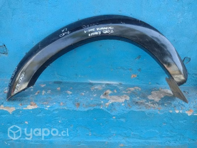 Moldura del izq Ford Ranger tailandesa 2006-2009