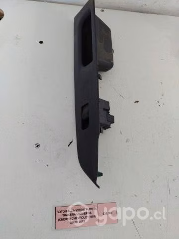 Botón AlzaVidrio Puerta Trasera Izq New Dmax