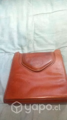 Cartera de cuero color cafe - Imagen 2