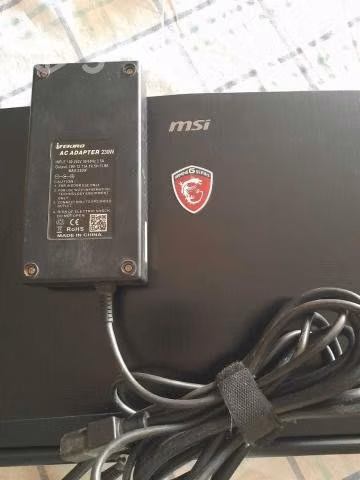 Gamer MSI Core i 7 dos discos uno ssd 256 y un ter