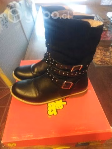 Botas niña