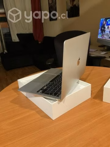 Macbook Air 2021 como nuevo 512GB