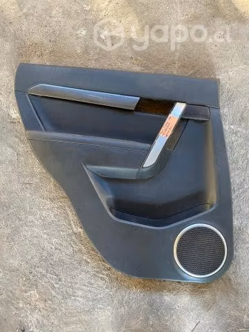 Tapiz puerta trasera izquierda Chevrolet Captiva 2