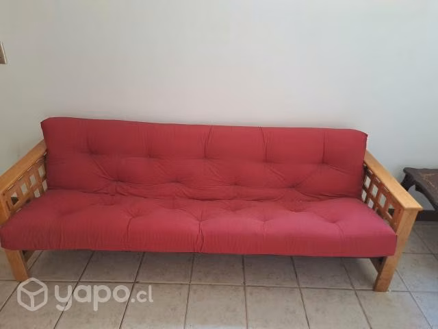 Cama, sillon, futon, veladores, escritorio, silla