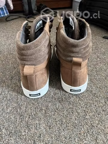 Zapatillas de moto + jeans moto
