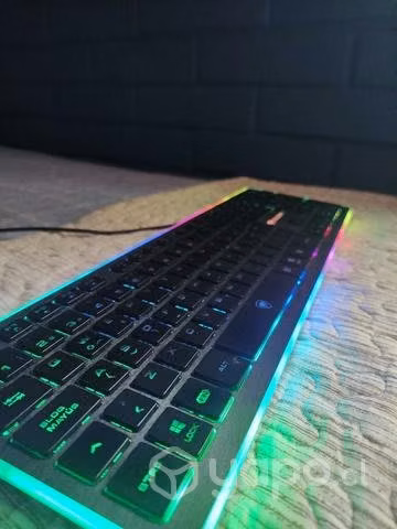 Teclado cougar