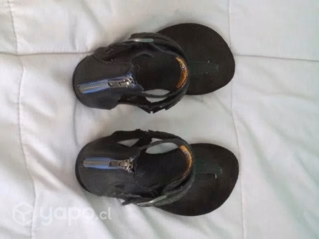 Chalas de cuero