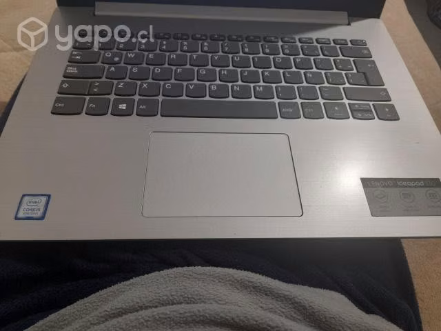 Computador de marca lenovo