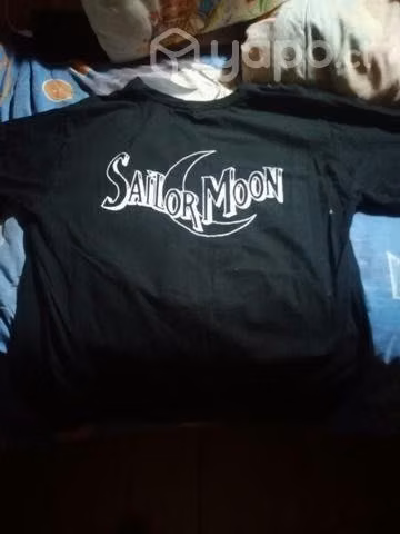 Polera sailor moon y figura