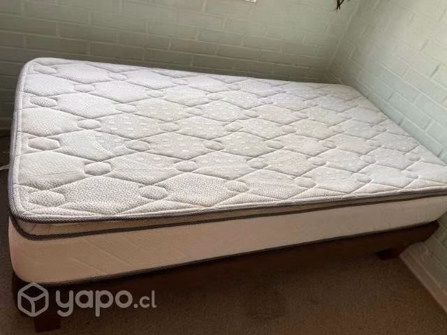 Cama estilo europea de 1 año de uso - Imagen 3
