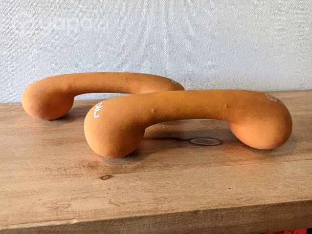Par Mancuernas 8lb cada una (3.62kg)