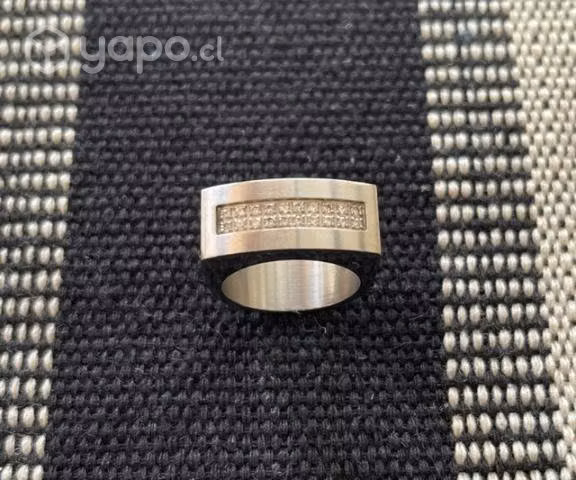 Anillo acero circones