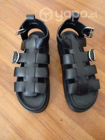 Sandalias Romano negras