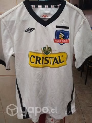 P03: Camiseta oficial niño Colo-Colo 2011