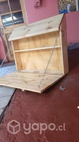 Mini bar de madera