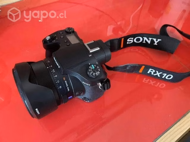 Cámara Sony DSC-RX10 IV -NUEVA- incluye funda