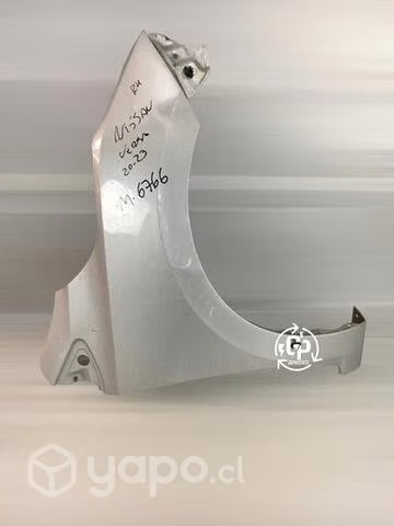Tapabarro RH nissan versa 20-23