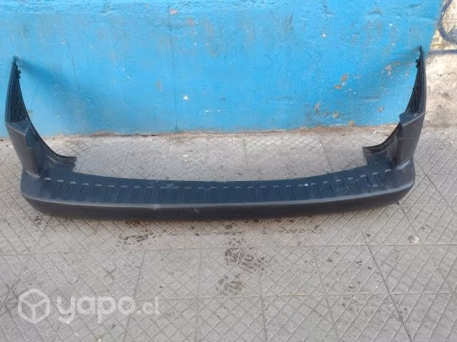 Parachoque trasero chevrolet combo van 2004-2010