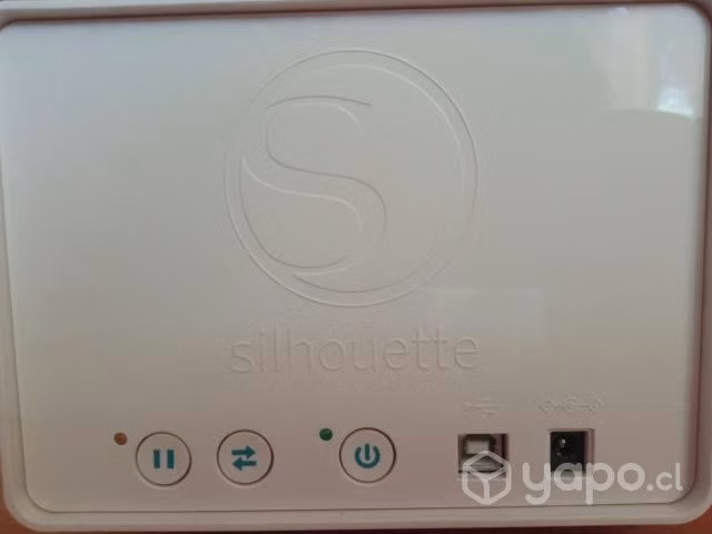 Silhouette Curio