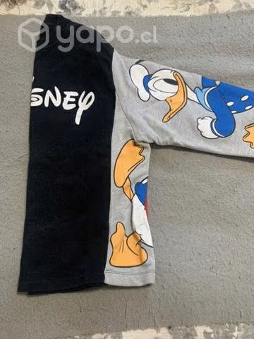 Poleras compradas en Disney - Imagen 3