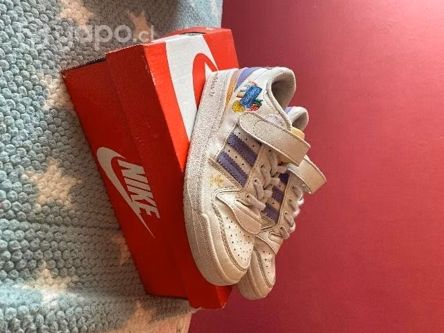 Zapatillas con poco uso