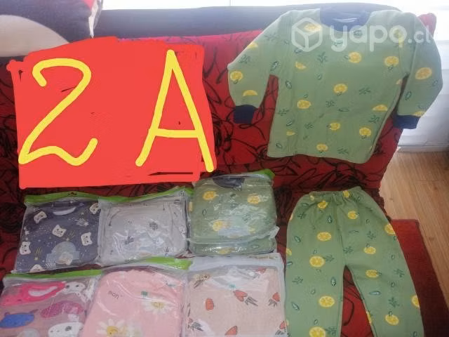 Pantuflas y pijamas - Imagen 3