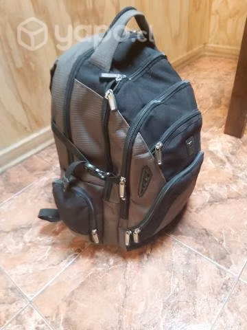 Mochila totto grande