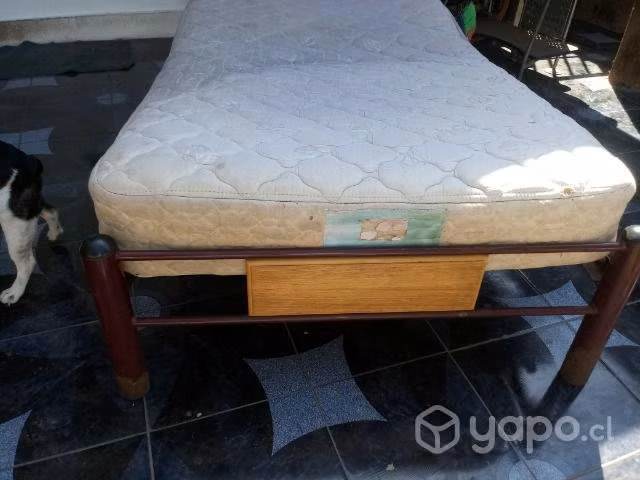 Cama de 1.5 plazas usada
