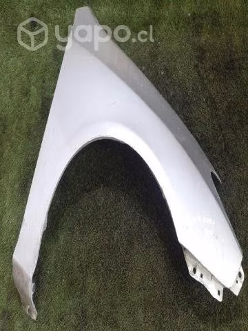 Tapabarro derecho hyundai elantra 2010