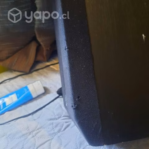 Sub bajó yamaha activo