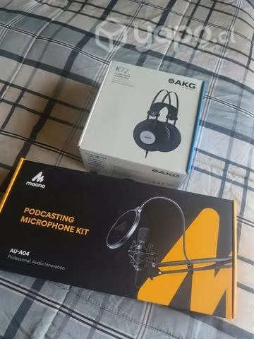 Micrófono y auriculares para estudio
