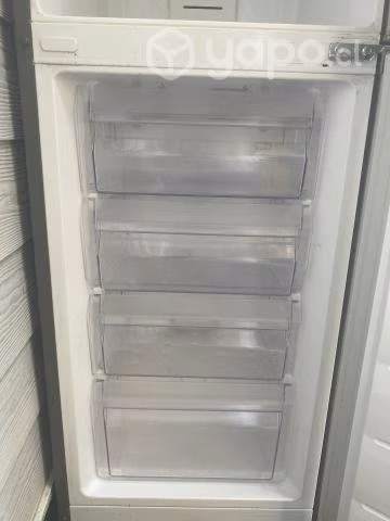 Refrigerador Daewo 240 lts
