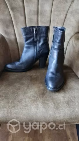 Botines 100 % cuero