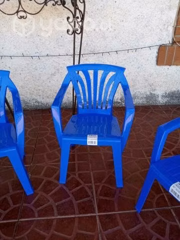 Sillas de Niños Nuevas. Italianas