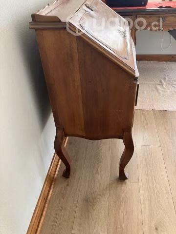 Escritorio antiguo