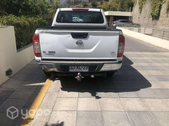 Parachoque trasero Nissan NP 300 - Imagen 4