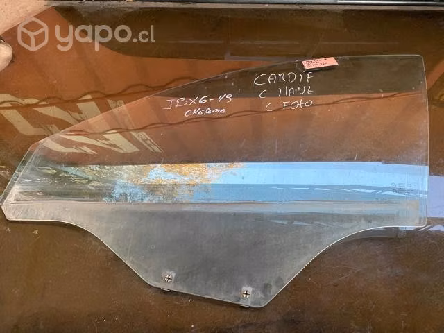 Vidrio puerta delantera izquierda Chevrolet Captiv