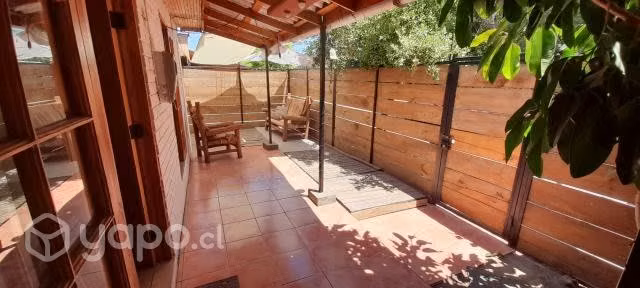 Amplia casa de 2 Pisos - Imagen 3