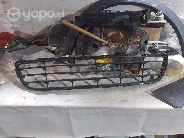 Suzuki swift 2012 rejilla de parachoque delantero