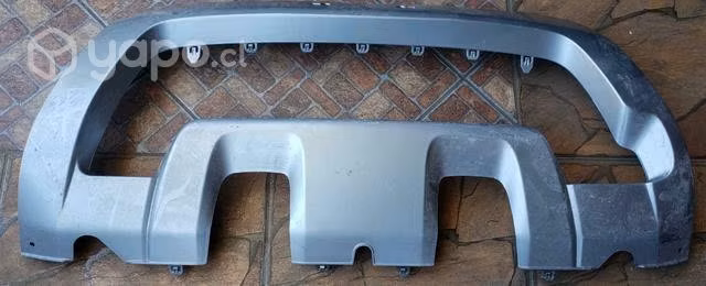 Moldura parachoques delantero Orock 2019 2020 buen