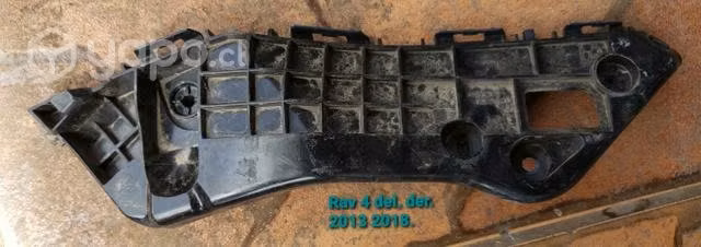 Mensula delantera derecha Rav  buena
