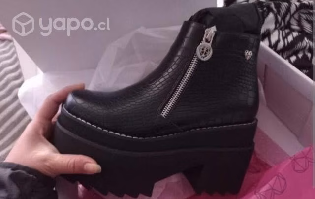 Botines cmoran número 35 nuevos