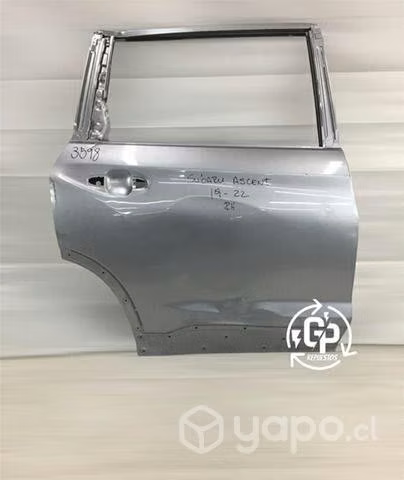 Puerta trasera Rh Subaru accent 2019-2020